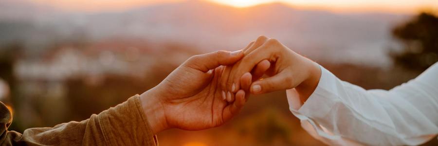 The Brain Already Knows They’re Safe Your amygdala — the part that scans for danger — stays calm. This isn’t a stranger. Your nervous system recognizes their voice, their rhythm, their scent. You’ve been training each other’s brains to feel safe. That’s what trust looks like